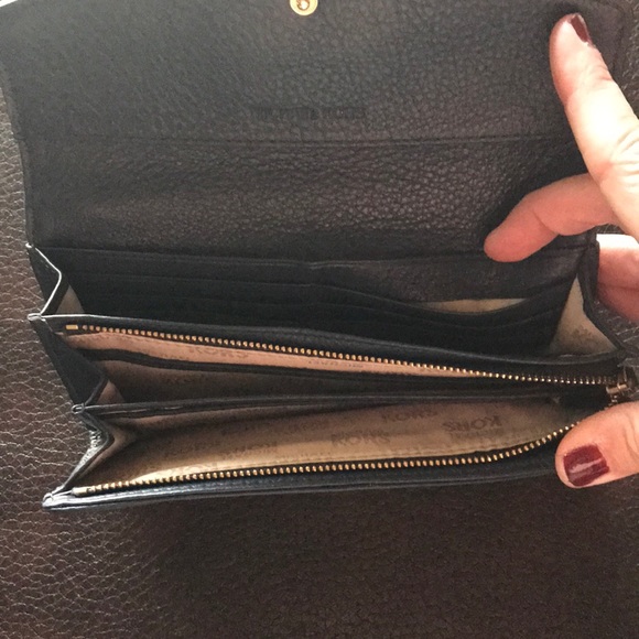 Wallet - Picture 2 of 2